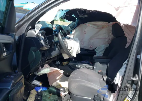 2018 Toyota Tacoma Trd Sport из США, поврежденный, VIN 3TMAZ5CN7JM066896